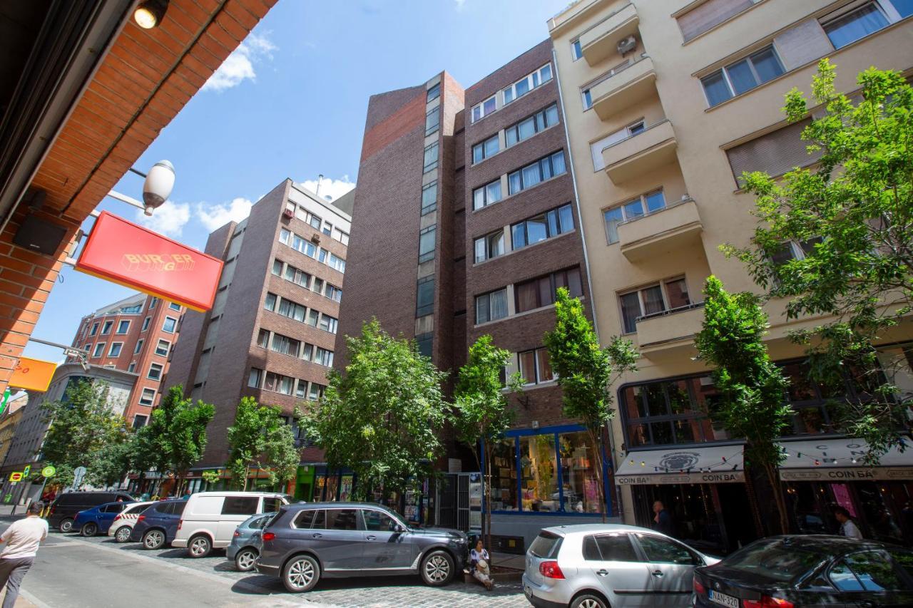 Stylish Quentin Apartment In The King Street 布达佩斯 外观 照片