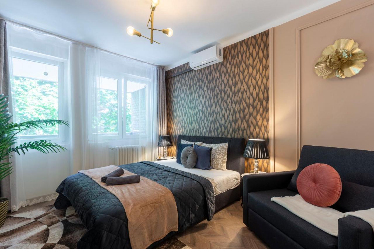 Stylish Quentin Apartment In The King Street 布达佩斯 外观 照片