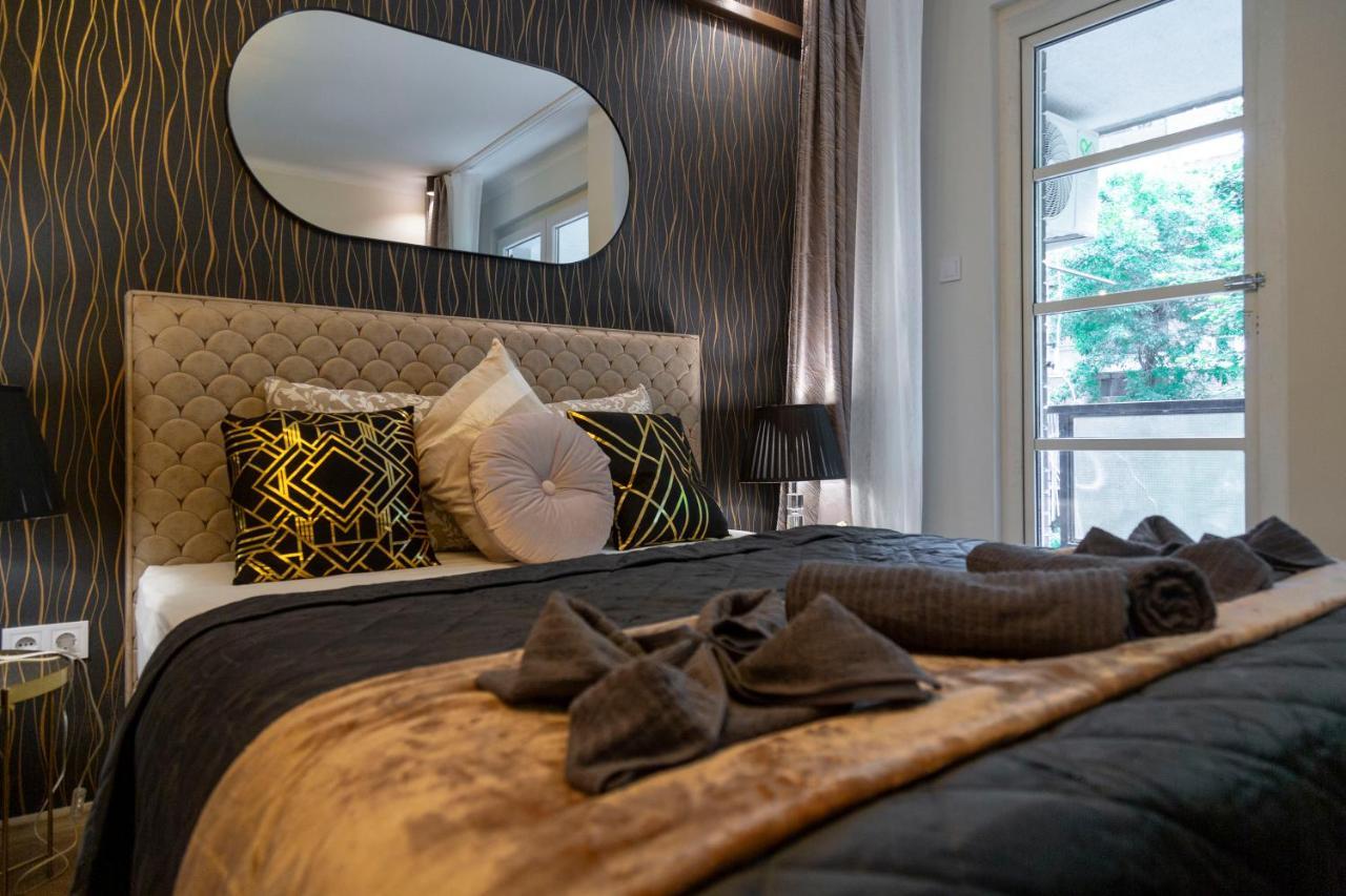 Stylish Quentin Apartment In The King Street 布达佩斯 外观 照片