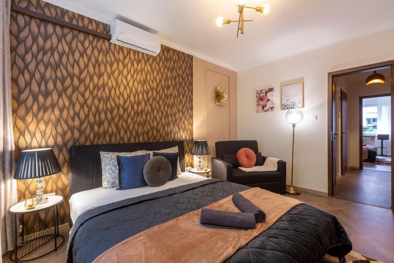 Stylish Quentin Apartment In The King Street 布达佩斯 外观 照片