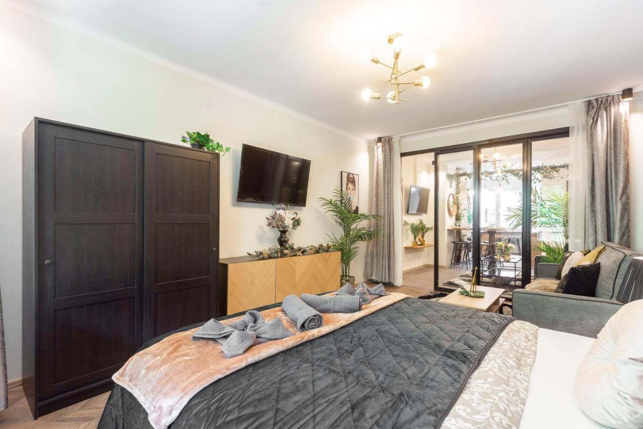 Stylish Quentin Apartment In The King Street 布达佩斯 外观 照片
